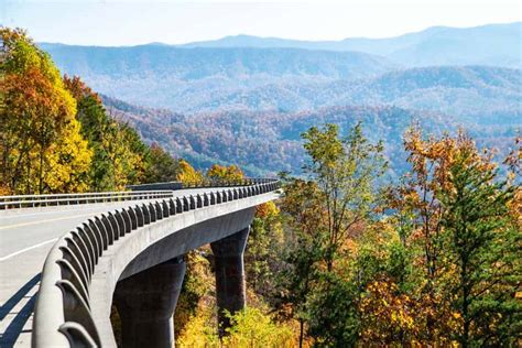 8 Stops You Should Make Along the Foothills Parkway TN