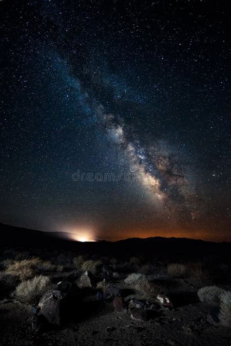 Death Valley Under the Milky Way Stock Image - Image of badlands, geological: 35595641