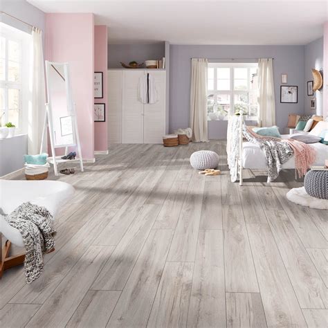 Gosford Light Grey Oak Effect Laminate Flooring 2.22m² | Home - B&M