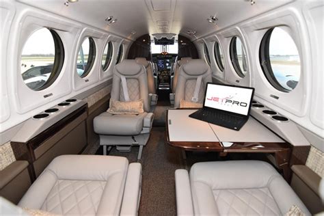 King AIr 200 interior | AeroClassifieds