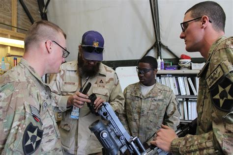 Fort Lewis Stryker brigade Soldiers return to basics, reset small arms weapons in theater ...