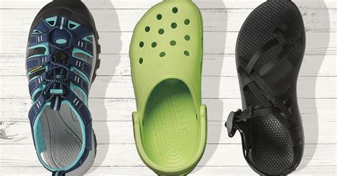 The 10 Best Water Shoes For The Beach