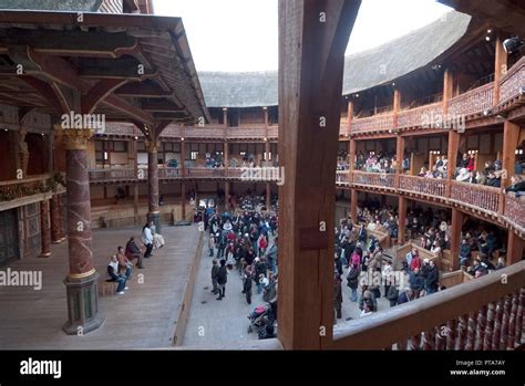 Interior william shakespeare globe theatre hi-res stock photography and ...