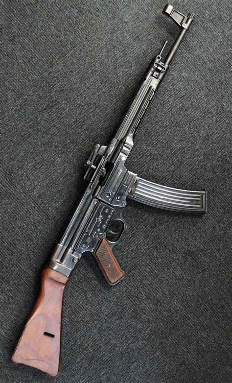 78 best StG 44 Assault rifle images on Pinterest | Assault rifle ...