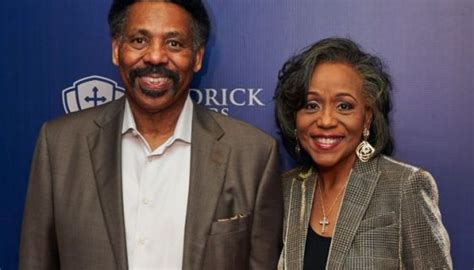 Dallas Pastor Dr. Tony Evans' Wife, Lois Evans, Dies At 70