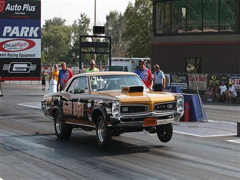 Dave "Big Injun" Anderson Builds a Replica of a GeeTO Tiger Wagon - Street Muscle