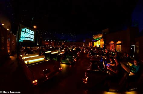 Disney Photo Fun Friday – Sci-Fi Dine-In Theater | Memory Maker Mom