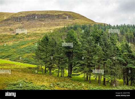 Garw valley landscape hi-res stock photography and images - Alamy