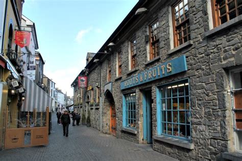 Things To Do In Kilkenny Ireland - Kilkenny Castle & Traditional Food