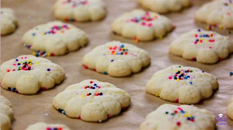 How to Make Deliciously Addictive Cornstarch Cookies