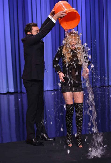 Lindsay Lohan – Ice Bucket Challenge at The Tonight Show Starring Jimmy ...