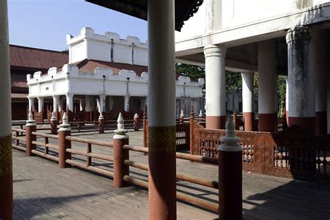 Mandalay Palace (4) | Mandalay | Pictures | Burma in Global-Geography