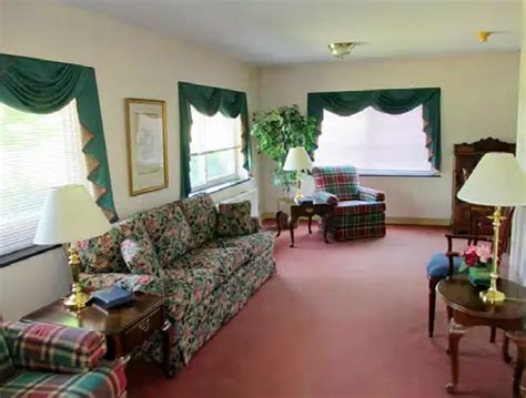 Wesley Manor | Senior Living Community Assisted Living, Nursing Home ...