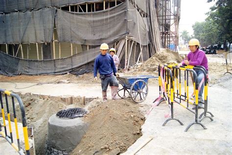 Shenzhen China: Road Construction Editorial Stock Photo - Image of transportation, east: 22644563