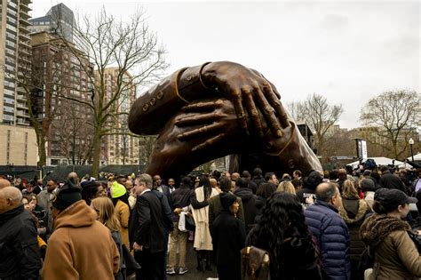 Mlk statue Boston - AnnmarieDilara