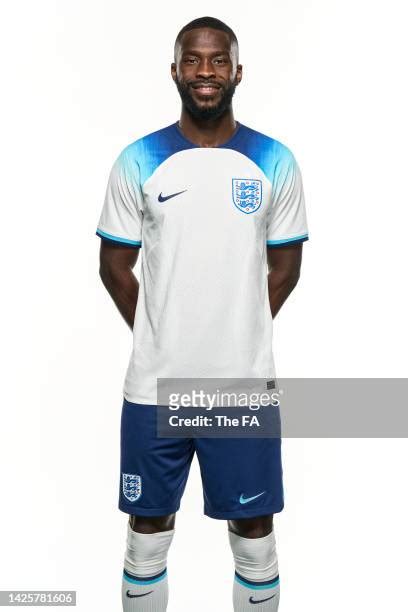 Fikayo Tomori Photos and Premium High Res Pictures - Getty Images