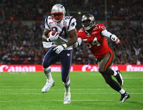 Patriots release veteran tight end Ben Watson