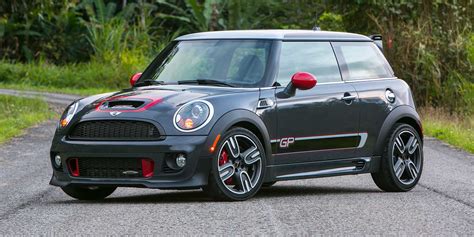 2015 - MINI - John Cooper Works Hardtop - Vehicles on Display | Chicago ...