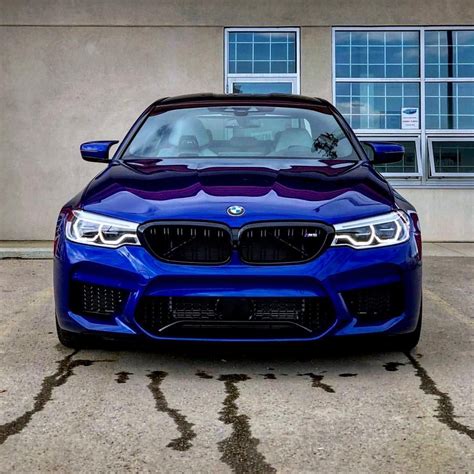 Stunning BMW M5 F90 in Blue