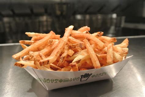 Breaking: Shake Shack changes style of French fries | BatteryPark.TV We Inform