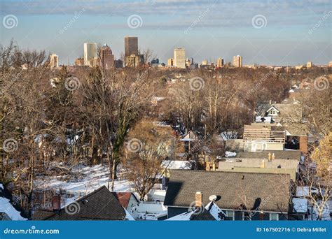 View of Rochester, NY Neighborhood Editorial Photo - Image of winter, neighborhood: 167502716