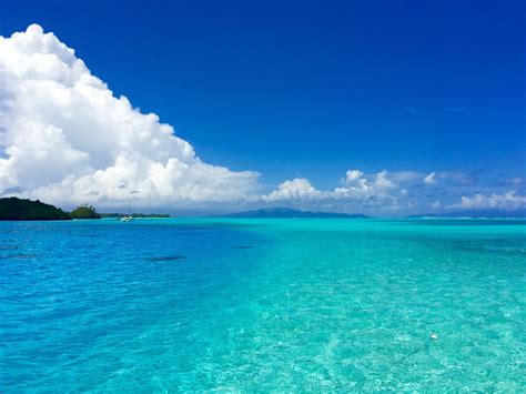 The Lagoon of Bora Bora [1200x1600] [OC] /u/Wilky323 : r/ImagesOfEarth