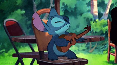 Una Chica En New York: GIFs (lilo & stitch)