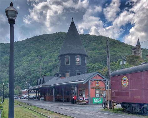 Jim Thorpe Train Station Photograph by William E Rogers - Fine Art America