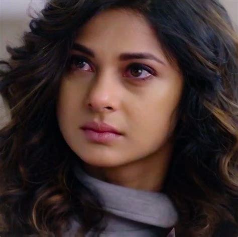 Pin by Selvi Raja on Quotes & Thoughts | Jennifer winget beyhadh, Hair ...