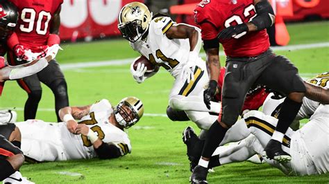 Alvin Kamara rushes for a 1-yard touchdown | Saints-Bucs Highlights