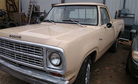 1979 Dodge D100 Custom Short Bed Pickup 2WD w/225 Slant 6 Automatic ...