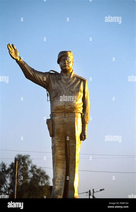 Basra Iraq Golden Statue Of Saddam Hussein Since Been Destroyed Stock Photo - Alamy