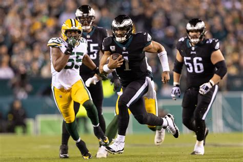 Eagles vs. Packers: 7 takeaways from first half as Philadelphia leads 27-20