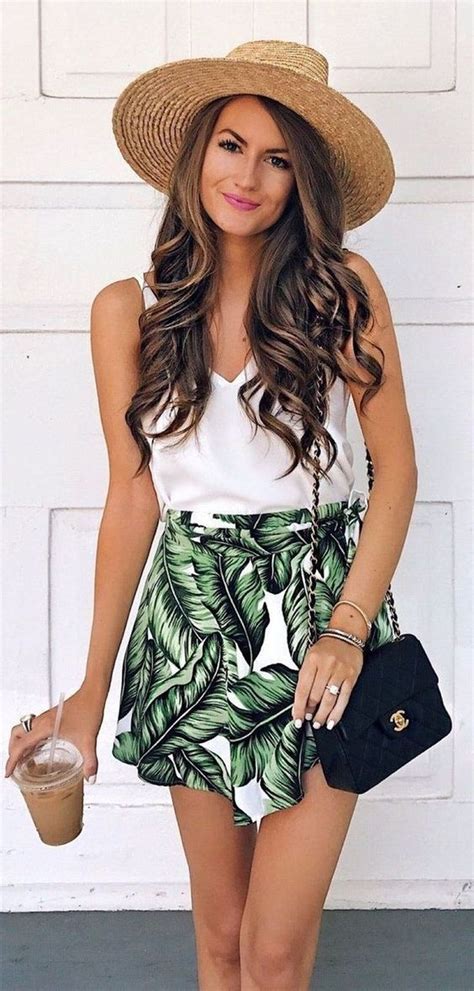 38 Stunning Classy Outfits Ideas For Summer | Chic summer outfits, Cute ...