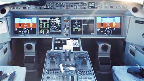 Airbus A220 cockpit: Take a rare inside tour with pilot | CNN Travel