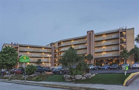 La Quinta Inn & Suites Cocoa Beach Oceanfront - UPDATED 2018 Prices ...