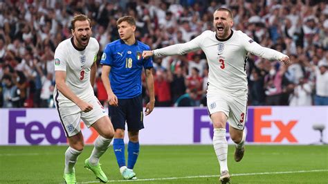 England's Luke Shaw scores fastest goal ever in a EURO final against Italy at Wembley Stadium ...