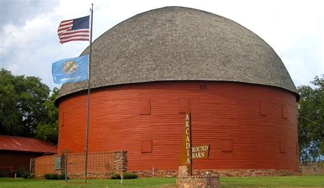 Arcadia, Oklahoma – Home of the Round Barn – Legends of America