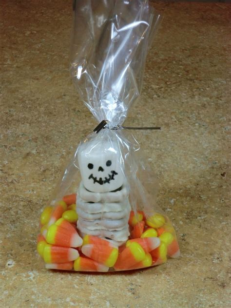 Halloween Treat Bag Ideas | My Frugal Halloween