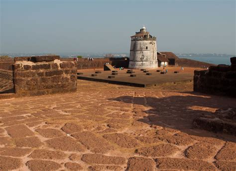 Fort Aguada Seventeenth-century Portuguese fort, | Zense Resort