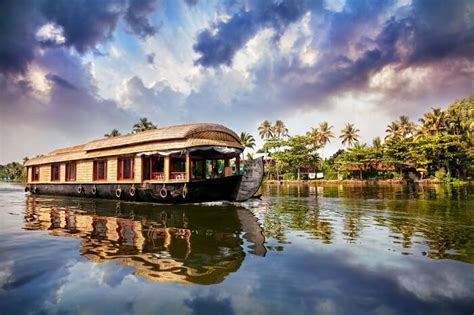 Houseboats In Alleppey