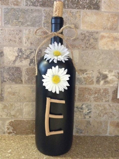 40 DIY Old Wine Bottle Crafts To Try