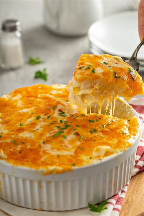 Simple Instant Pot Cheesy Potatoes - Oh Sweet Basil