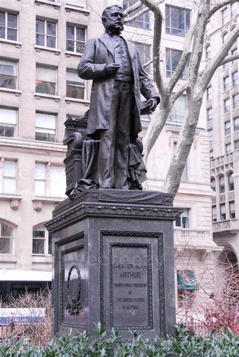 President Chester A Arthur Statue in Madison Square Park in New York City 17672314 Stock Photo ...