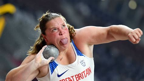 Female Athlete Gap Shot – Telegraph