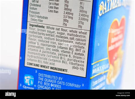 Ingredients list on cereal box Stock Photo - Alamy