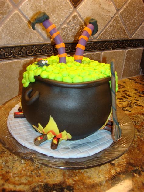 Witch Cauldron Halloween Cake - CakeCentral.com