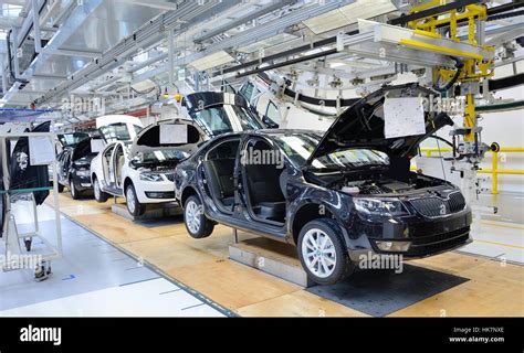 Car factory hi-res stock photography and images - Alamy