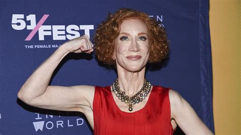 Kathy Griffin announces she has lung cancer