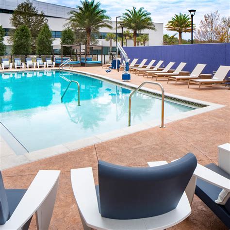 Luxury Amenities | Gainesville Hotel Indigo Gainesville-Celebration Pointe